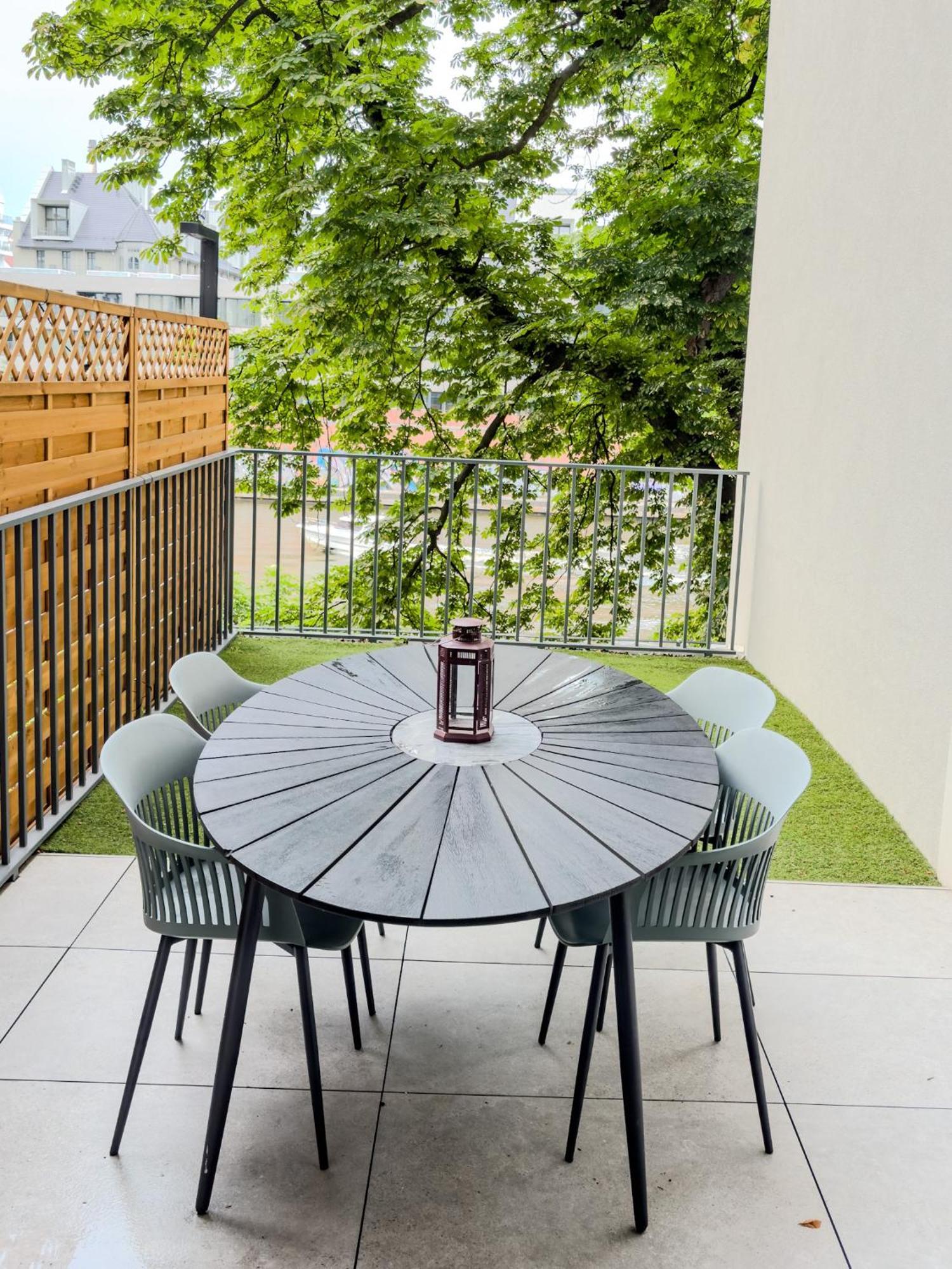 Up'Arts Apartment Wroclaw Exterior photo